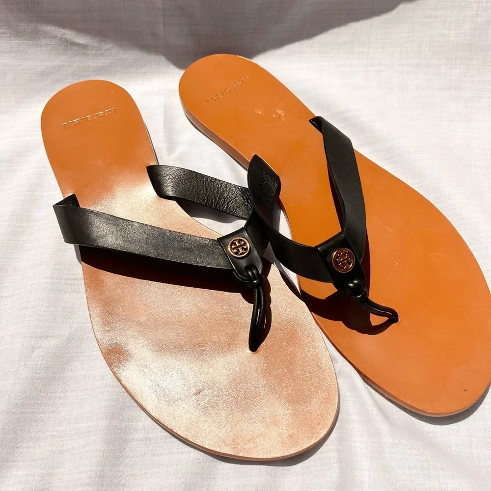 Tory Burch Black Sandals Minimalist Design - Picture 2 of 10